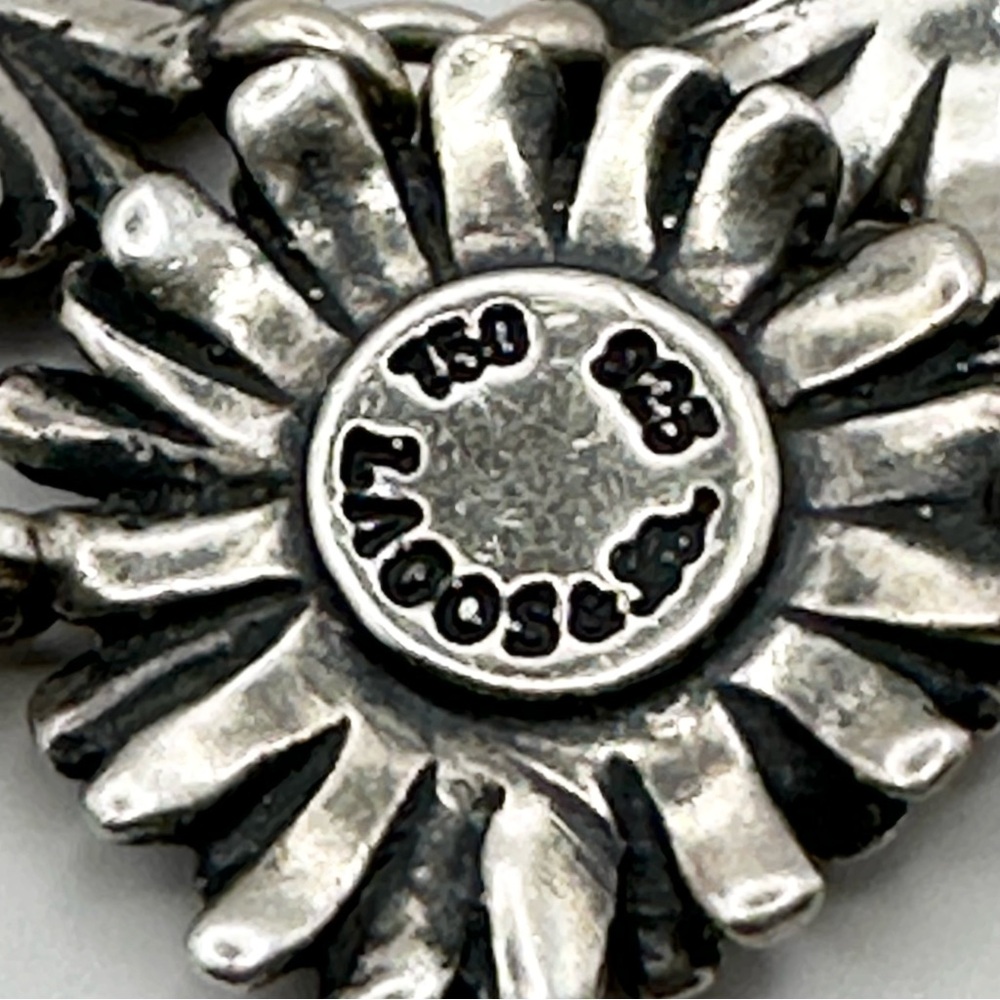 Lagos Two Tone Daisy Link Bracelet - Picture 4 of 6